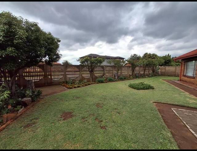 3 BEDROOM HOUSE FOR SALE IN WALDRIFT